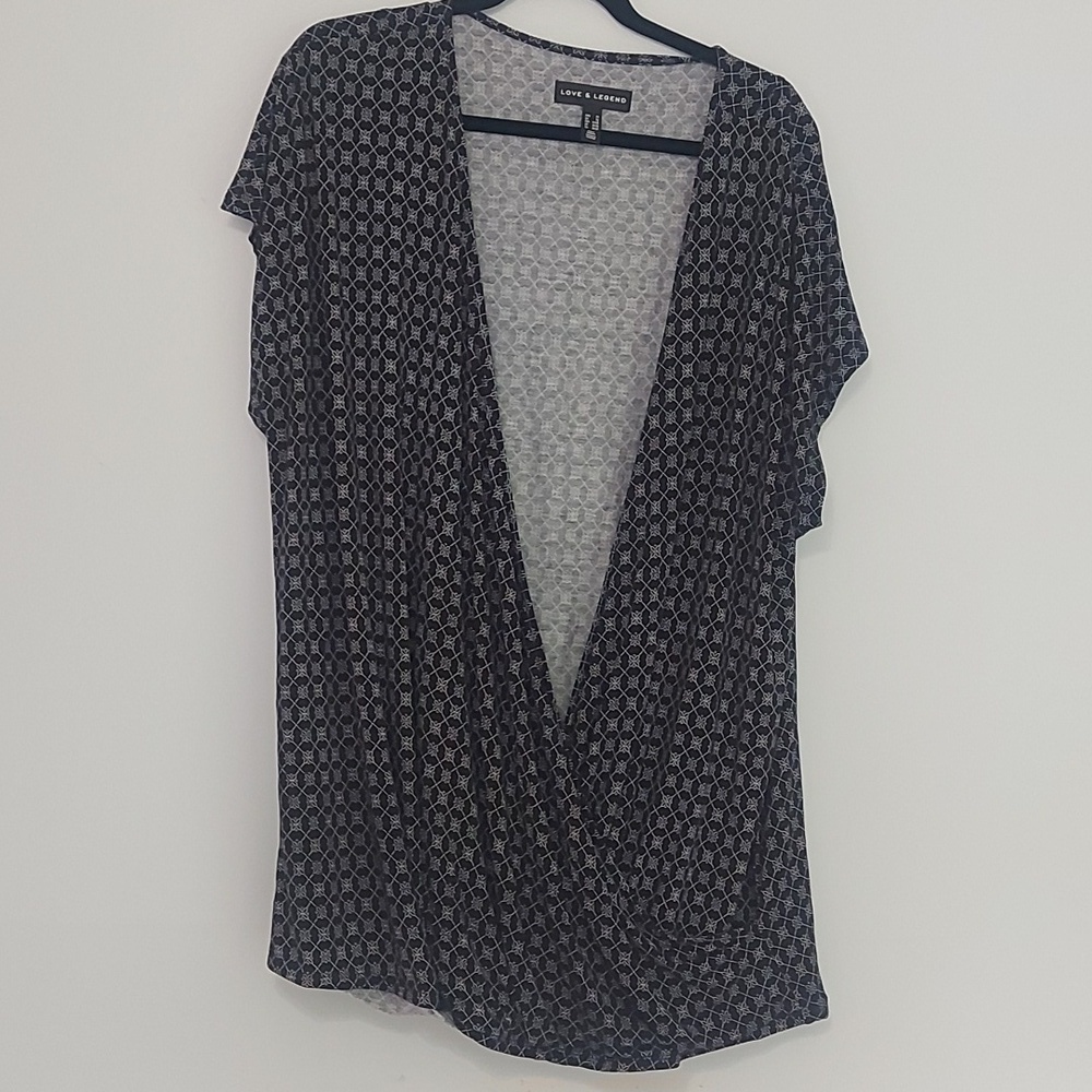 LOVE & legend 3x tshirt black